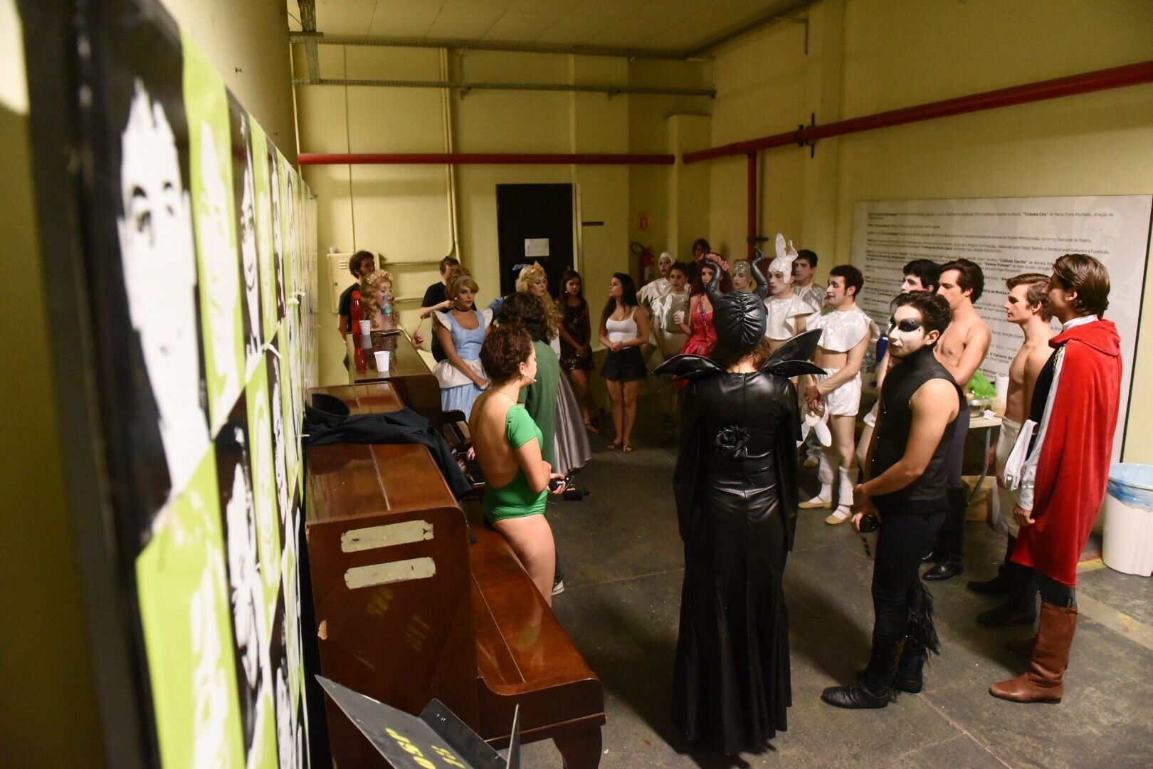 Foto Uma Surpresa Encantada - espetáculo musical Foto Uma Surpresa Encantada - espetáculo musical - Imagem 0