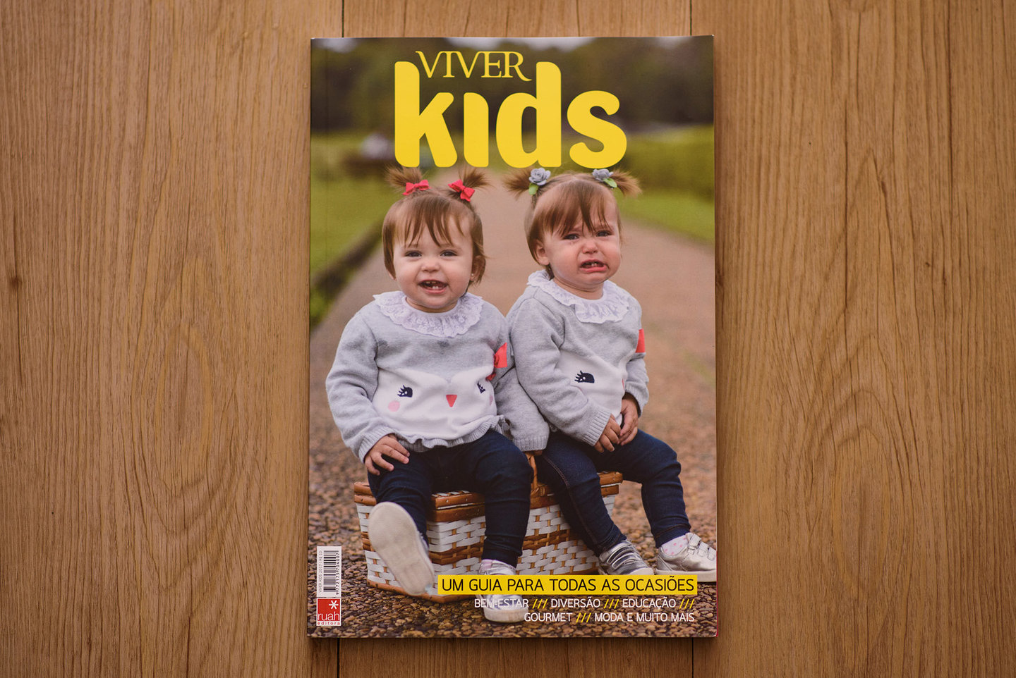 O Ensaio da Família das Gêmeas que virou capa do Viver Kids 2017