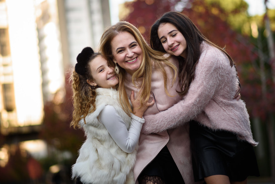 Mini Ensaio Dia das Mães na rua mais linda de Curitiba - Manias de Irmãs Mini Ensaio Dia das Mães na rua mais linda de Curitiba - Manias de Irmãs